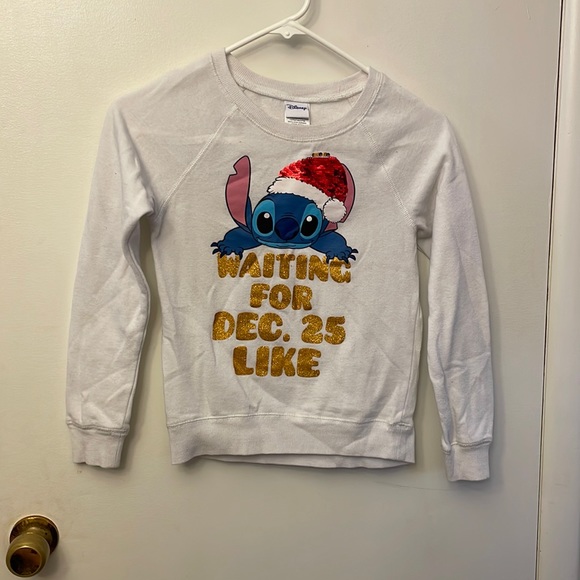 Disney Girls Holiday Stitch Sweatshirt Size Medium